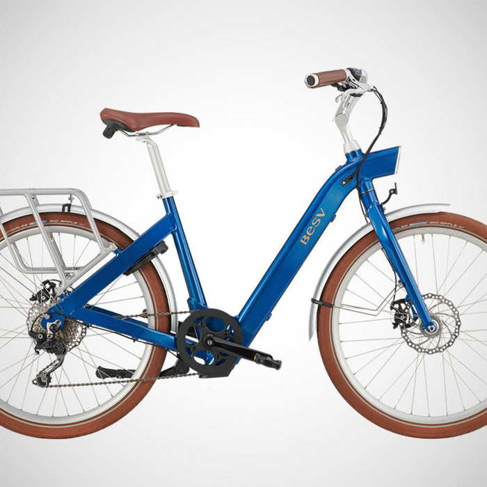 Electric Biking in Chicago: Navigating the Windy City with Ease