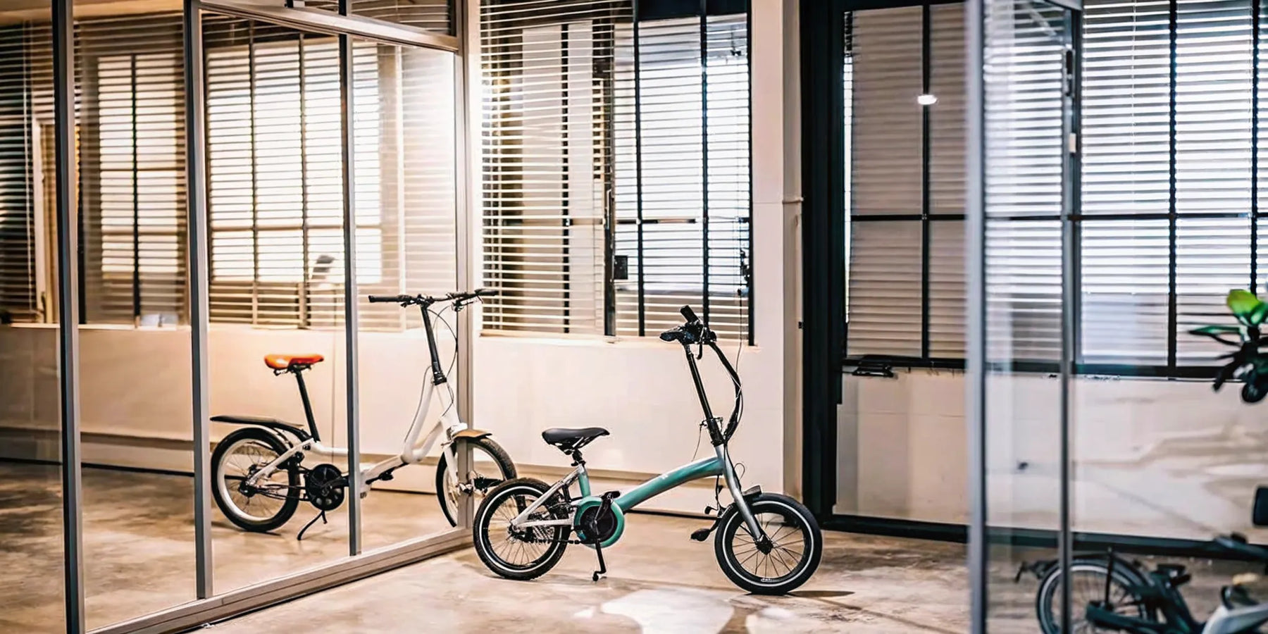 The easiest lightweight electric bikes to lift, carry, and store.