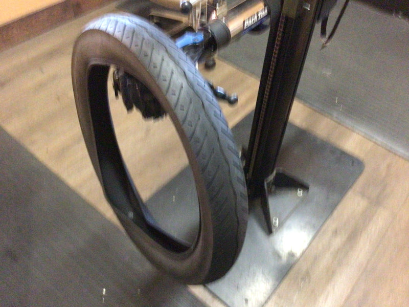 Inova 20 x 3 Street Pathfinder Tire