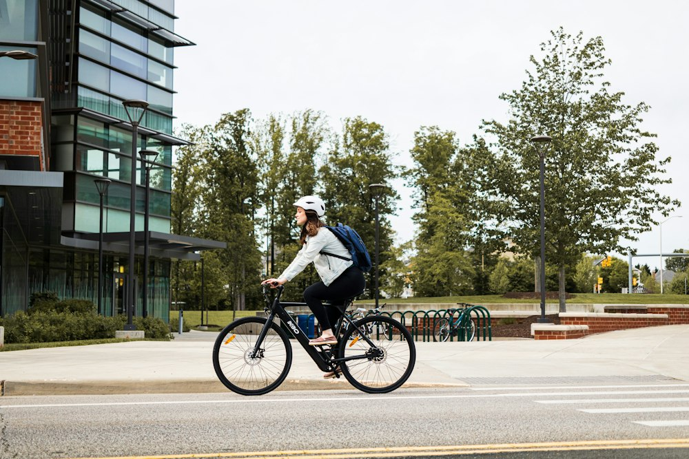 Cruise Through Illinois on a Brand New Electric Bike