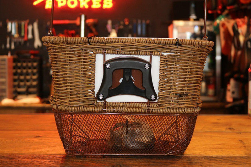 Axiom City Wicker DLX Bicycle Basket QR Tan-Voltaire Cycles