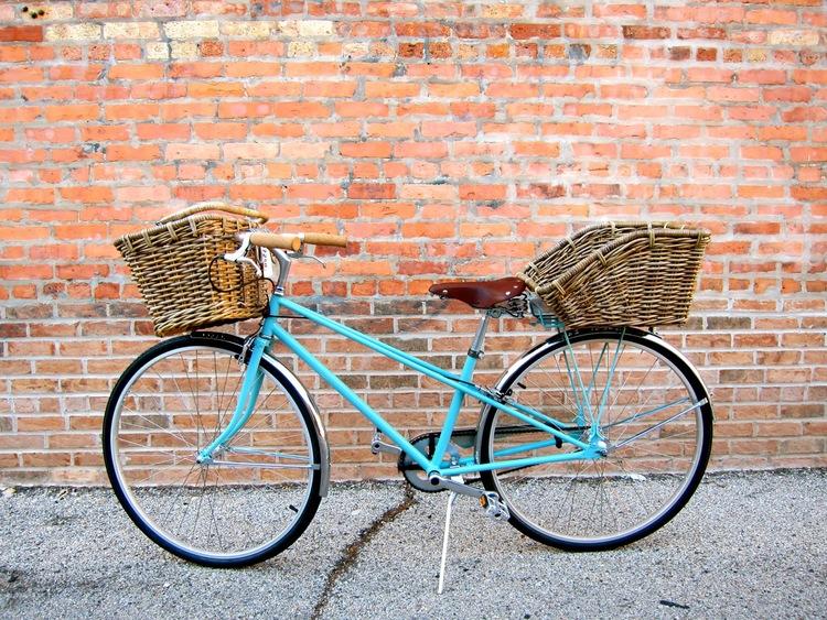 Nantucket Tuckernuck Basket, Tremont Rear Cargo: Natural-Voltaire Cycles