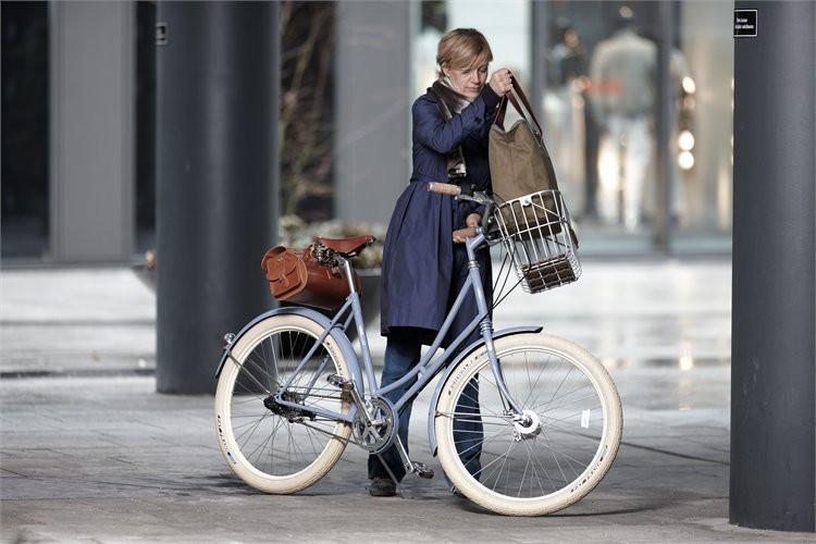 BROOKS HOXTON おしゃれな自転車用カゴ 取外し可 ピクニック BROOKS HOXTON おしゃれな自転車用カゴ 取外し可 ピクニック BROOKS