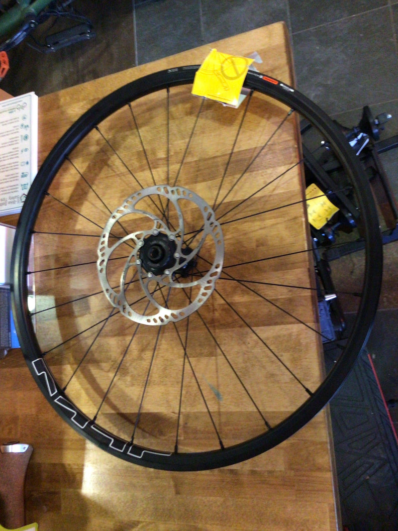 27.5 front wheel Shimano MT