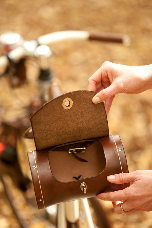 Walnut Studiolo Barrel Bag for Bicycle Handlebar or Saddle-Voltaire Cycles